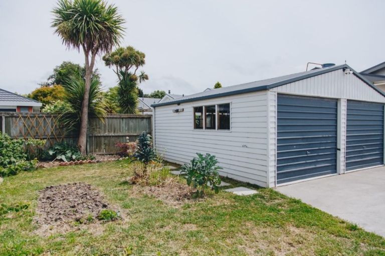 Photo of property in 10 Frankleigh Street, Somerfield, Christchurch, 8024