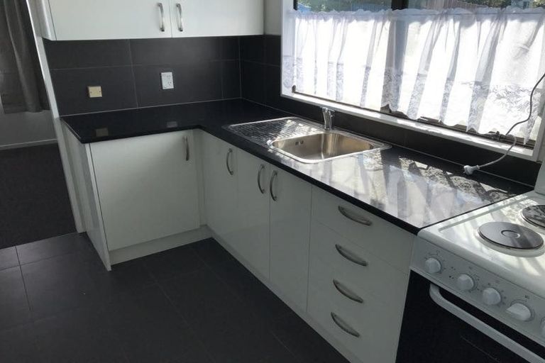 Photo of property in 23 Addison Drive, Glendene, Auckland, 0602