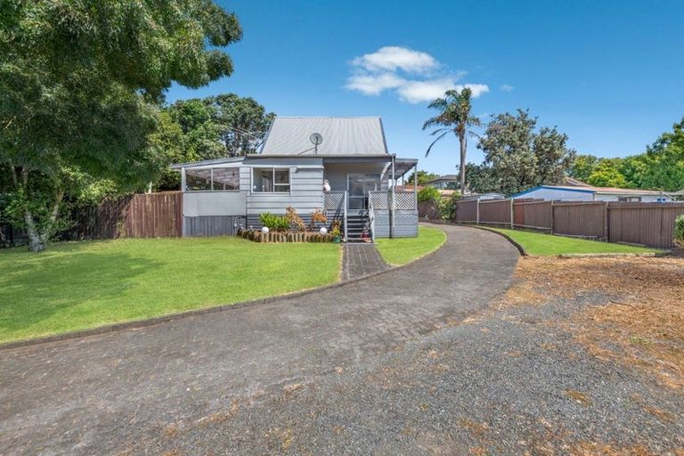 Photo of property in 14 Oreti Place, Clover Park, Auckland, 2019
