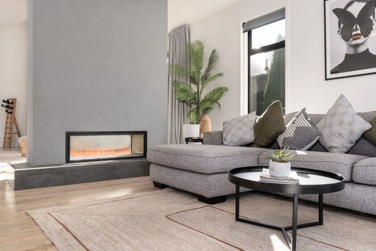 Photo of property in 37 Kohunga Crescent, Bottle Lake, Christchurch, 8083