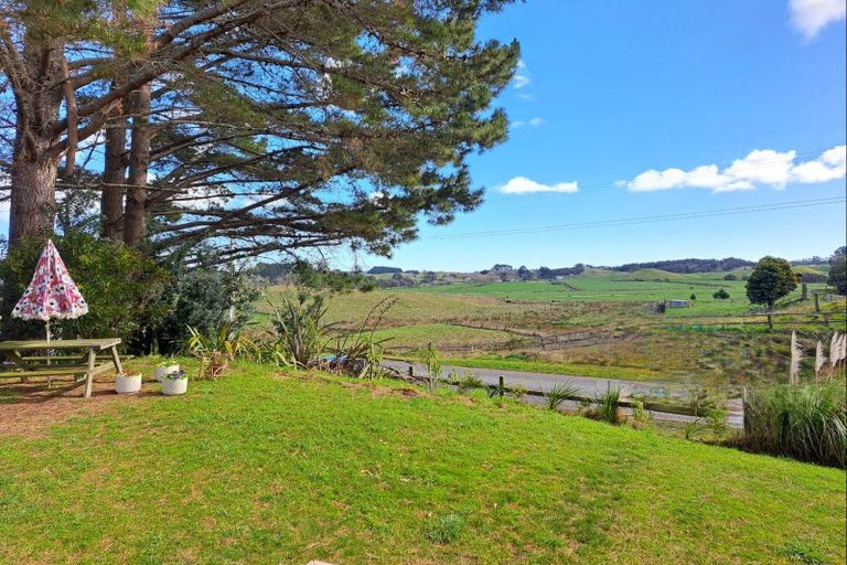 Photo of property in 233 Hokio Sand Road, Hokio Beach, Levin, 5571