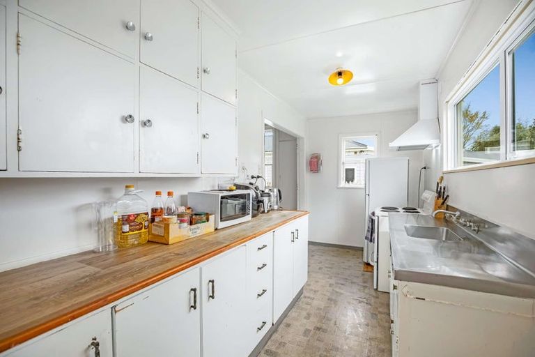 Photo of property in 525 Ferguson Street, Palmerston North, 4410