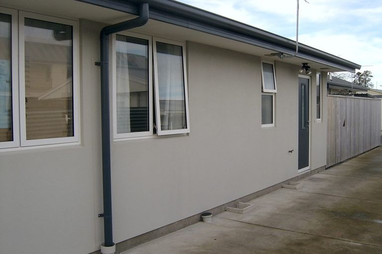 Photo of property in 3/84 Barbour Street, Waltham, Christchurch, 8011