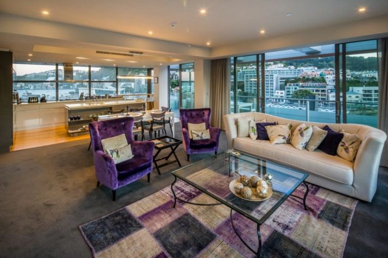 Photo of property in Clyde Quay Wharf, 5/8a Clyde Quay Wharf, Te Aro, Wellington, 6011