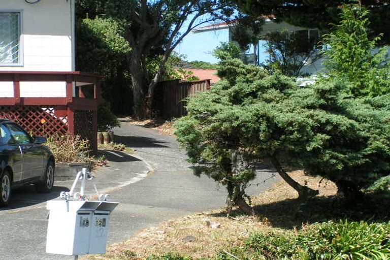 Photo of property in 2/12 Valley Road, Northcote, Auckland, 0626
