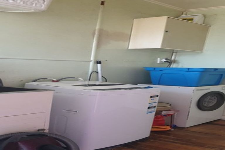 Photo of property in 2 Elizabeth Street, Patea, 4520