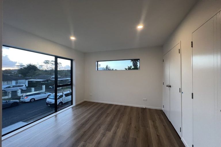 Photo of property in 3a Penfold Place, Henderson, Auckland, 0610