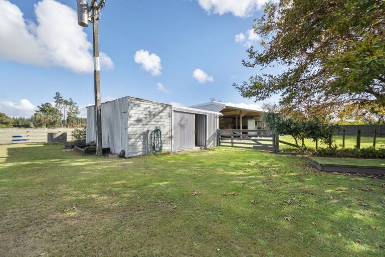 Photo of property in 363 Brandon Hall Road, Bulls, 4894