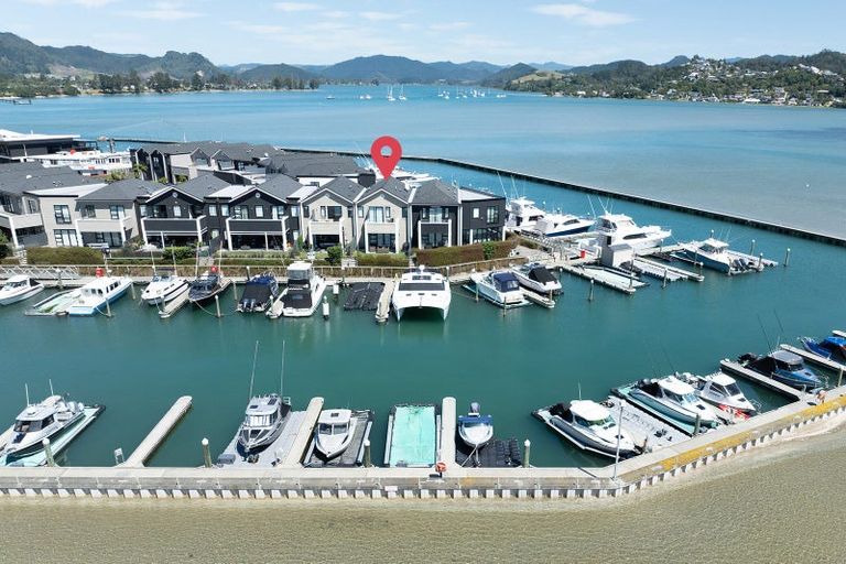 Photo of property in 11/6 The Marina, Tairua, 3508