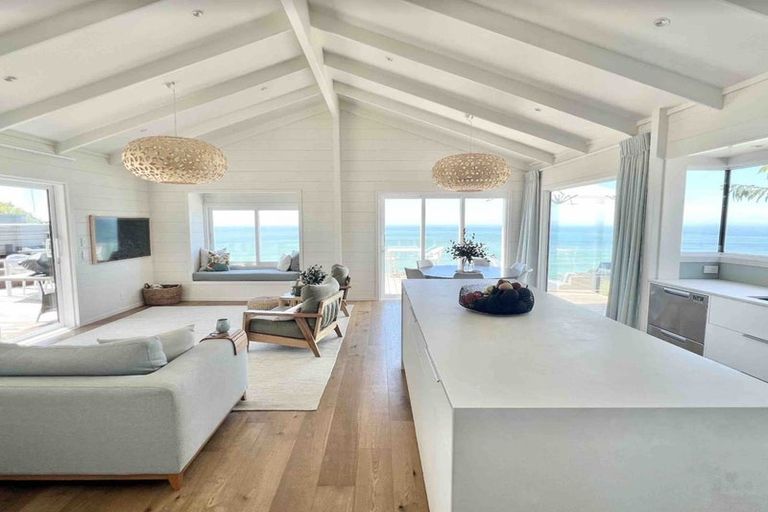 Photo of property in 139 Priestley Terrace, Bluff Hill, Napier, 4110