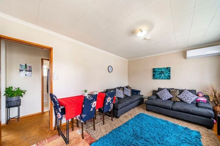 Photo of property in 2 Joseph Grove, Elderslea, Upper Hutt, 5018