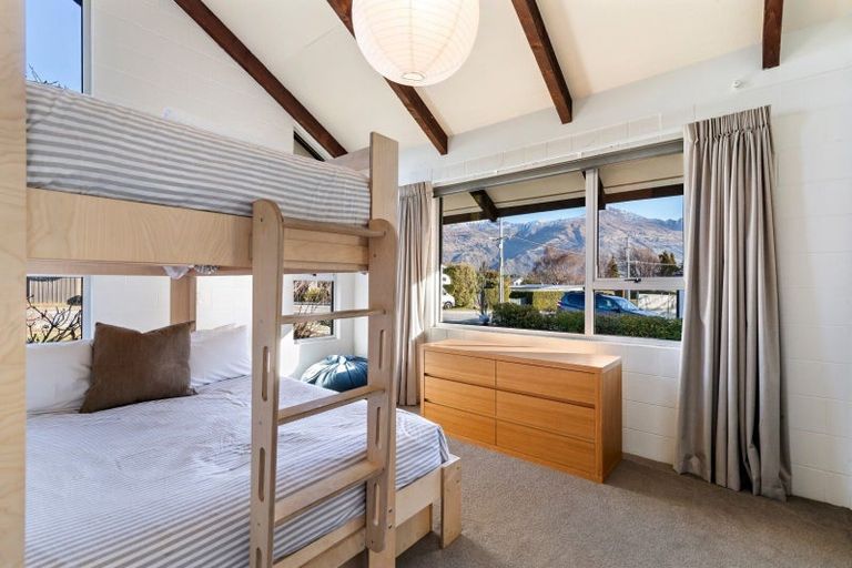 Photo of property in 110 Aubrey Road, Wanaka, 9305