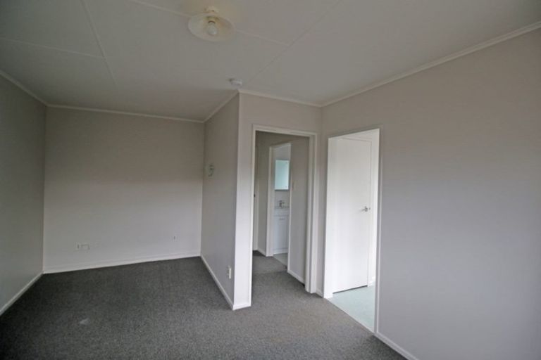 Photo of property in 9 Edgeware Road, Wilton, Wellington, 6012