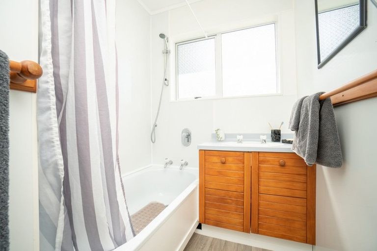 Photo of property in 48 Humber Street, Rongotea, 4476