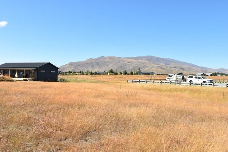 Photo of property in 1 Tussock Crescent, Twizel, 7901