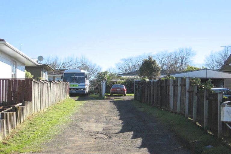 Photo of property in 8 Gambare Place, Wattle Downs, Auckland, 2103