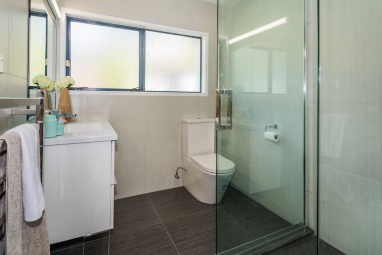 Photo of property in 129 Stapleford Crescent, Browns Bay, Auckland, 0630