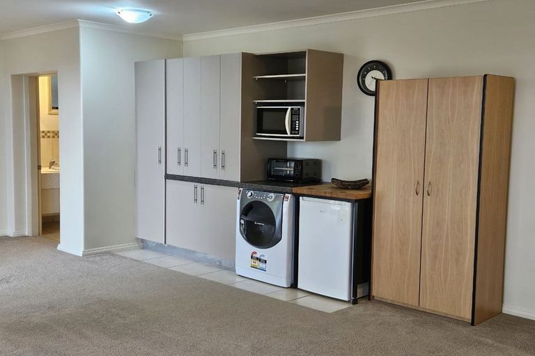 Photo of property in 1 Ladera Mews, Bethlehem, Tauranga, 3110