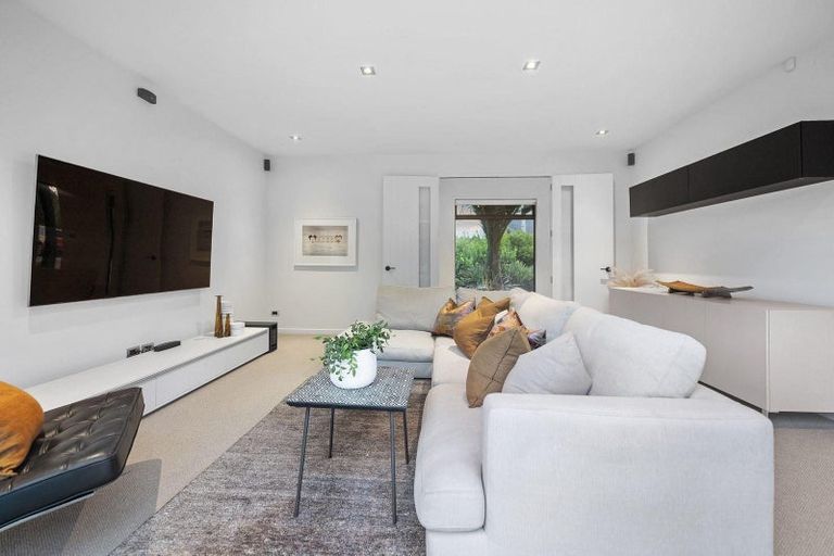 Photo of property in 181 Old North Road, Kumeu, 0892