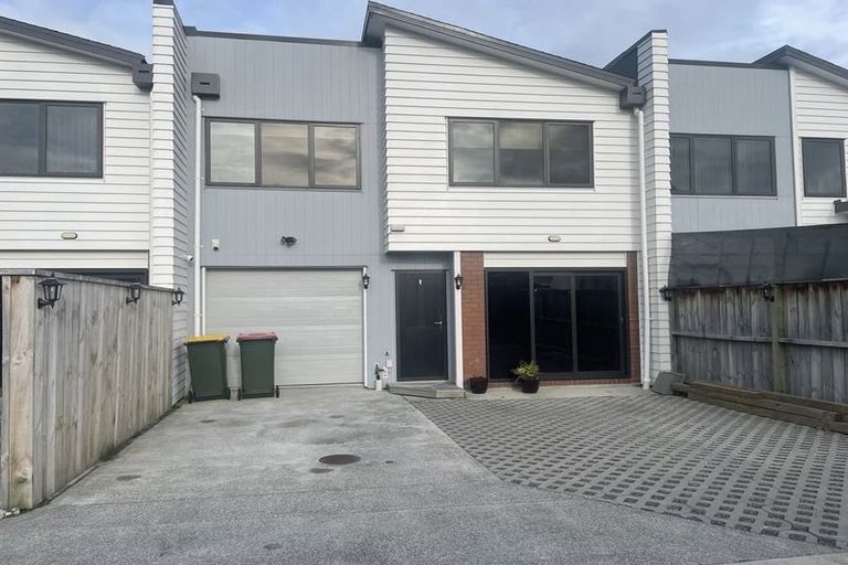 Photo of property in 45d Landscape Road, Papatoetoe, Auckland, 2025