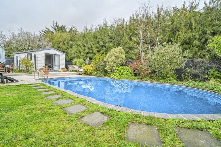 Photo of property in 20 Kingsgate Avenue, Havelock North, 4130