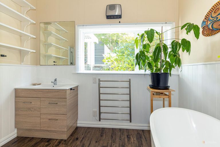 Photo of property in 11 Macdonald Street, Geraldine, 7930