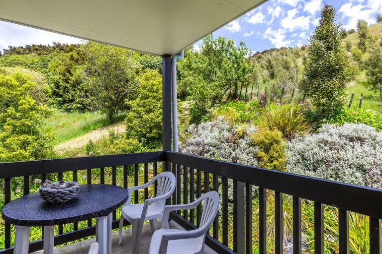 Photo of property in 31 Turangitukua Terrace, Kuratau, Turangi, 3381