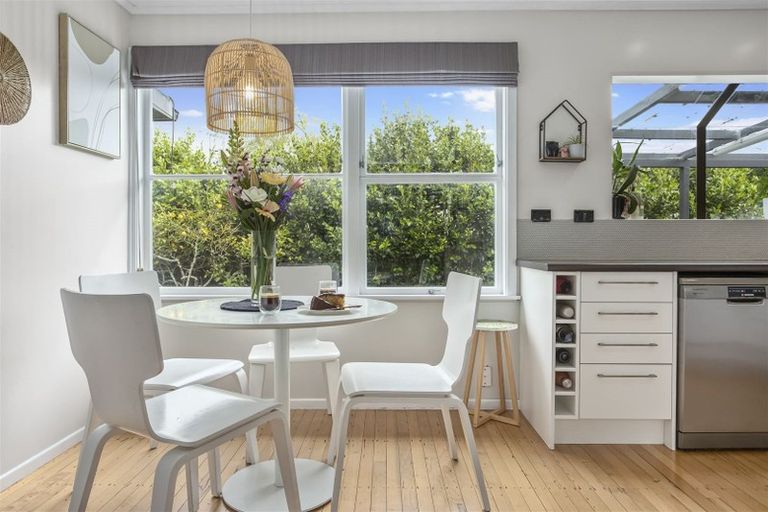 Photo of property in 34 Te Kanawa Crescent, Henderson, Auckland, 0610