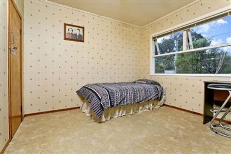 Photo of property in 44 Trinidad Road, Sunnynook, Auckland, 0620