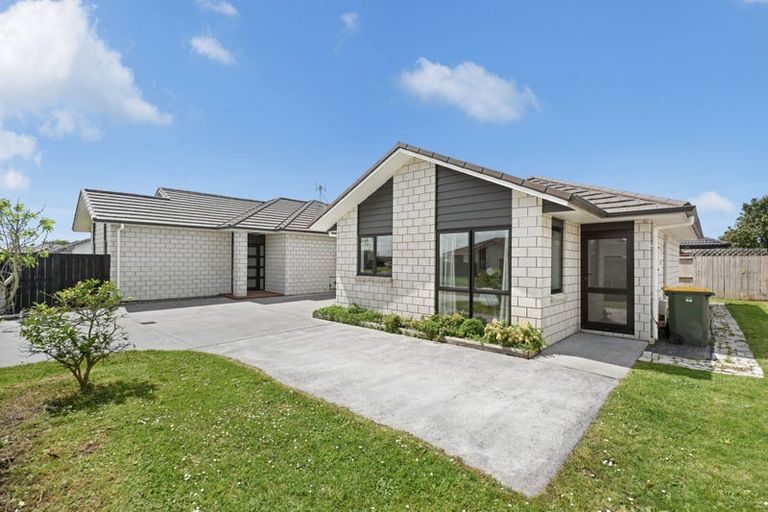 Photo of property in 1 Capricorn Place, Rototuna North, Hamilton, 3210