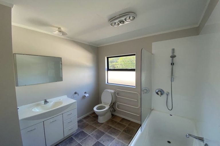 Photo of property in 23a Happy Valley Road, Owhiro Bay, Wellington, 6023