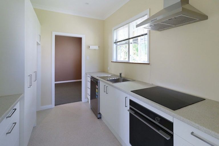 Photo of property in 70 Durham Crescent, Fairfield, Lower Hutt, 5011