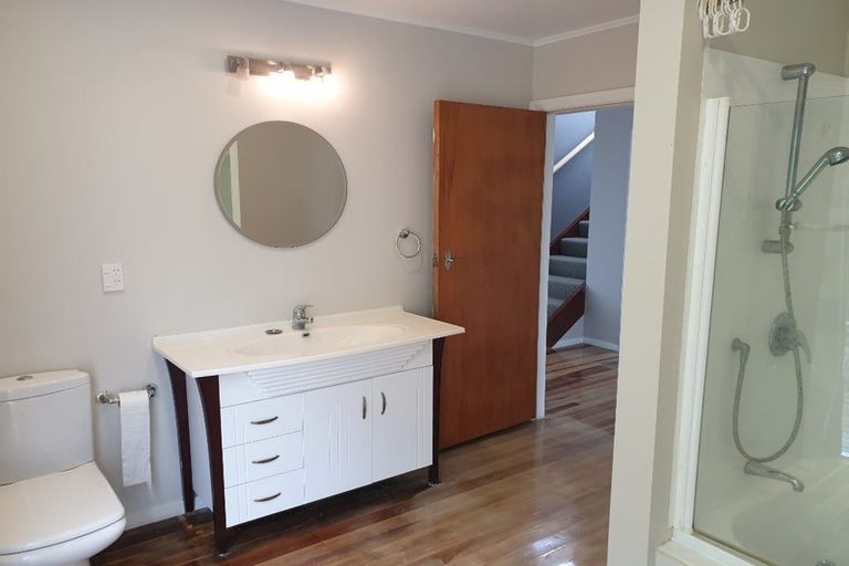 Photo of property in 29 Magnolia Grove, Maungaraki, Lower Hutt, 5010