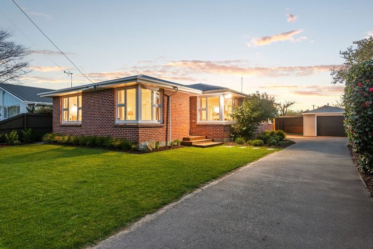 Photo of property in 31 Flower Street, Bryndwr, Christchurch, 8053