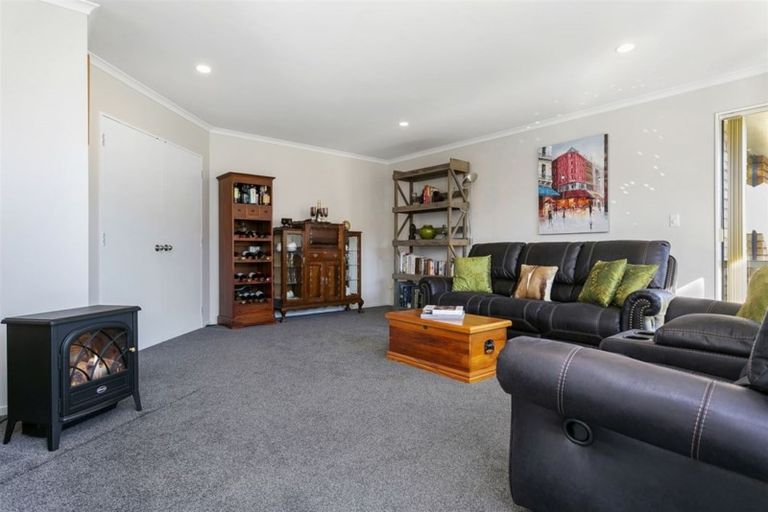 Photo of property in 7 Alba Place, Cambridge, 3434