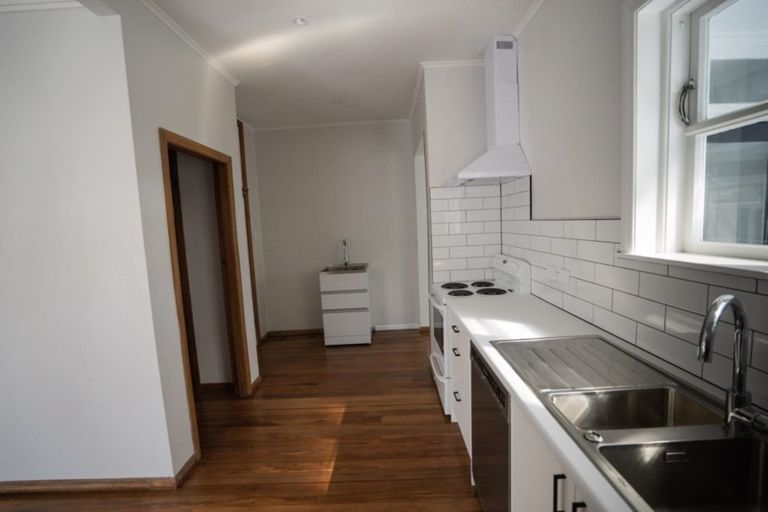 Photo of property in 3 Trevethick Grove, Woburn, Lower Hutt, 5010