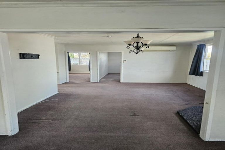 Photo of property in 70 Sedcole Street, Pahiatua, 4910