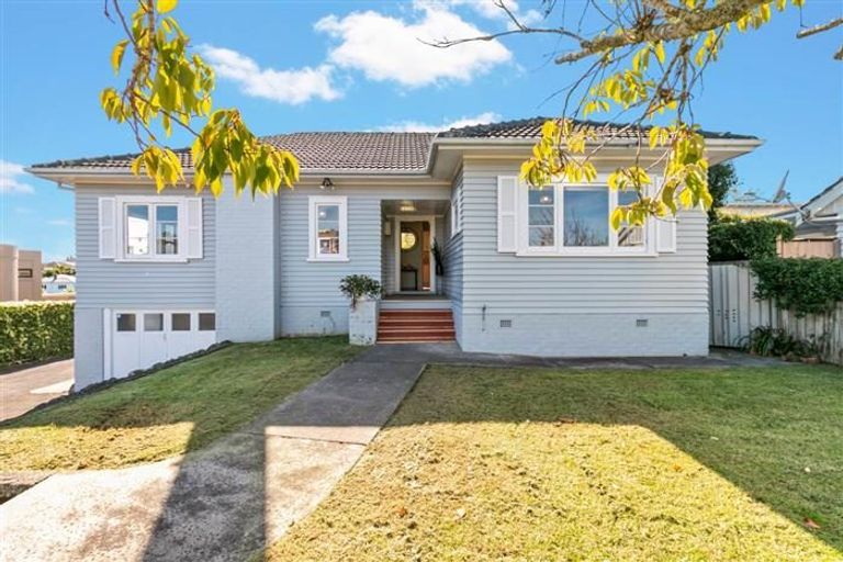 Photo of property in 56 Polygon Road, Saint Heliers, Auckland, 1071