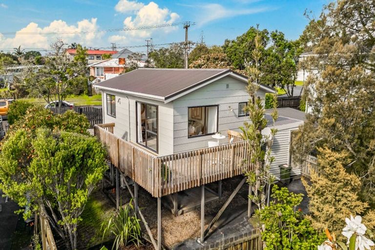 Photo of property in 2a Gazelle Avenue, Beach Haven, Auckland, 0626