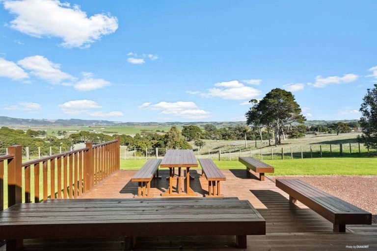 Photo of property in 39 Bright Road, Waiuku, 2682