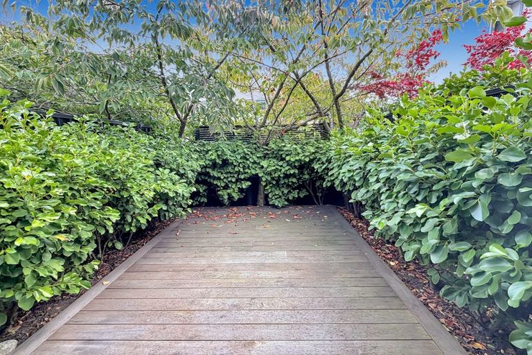Photo of property in 5/90 Edgeware Road, St Albans, Christchurch, 8014