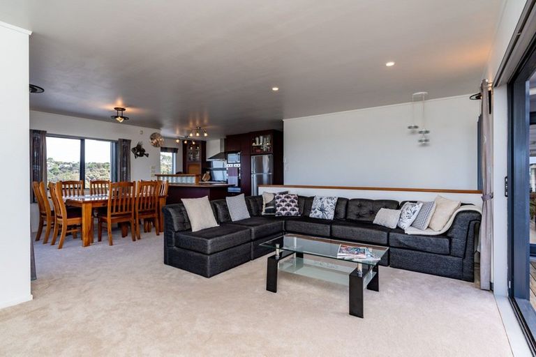 Photo of property in 5 Marram Place, Mangawhai Heads, Mangawhai, 0505
