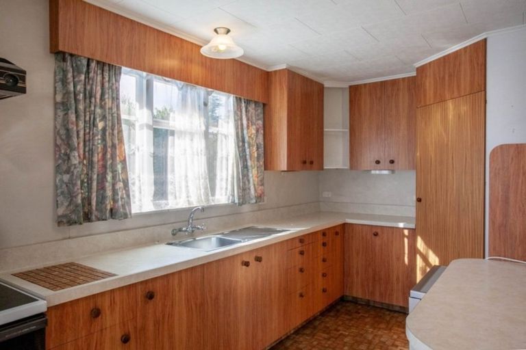 Photo of property in 15 Titoki Street, Stoke, Nelson, 7011