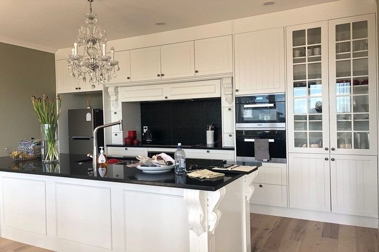 Photo of property in 19 Headland Drive, Long Bay, Auckland, 0630