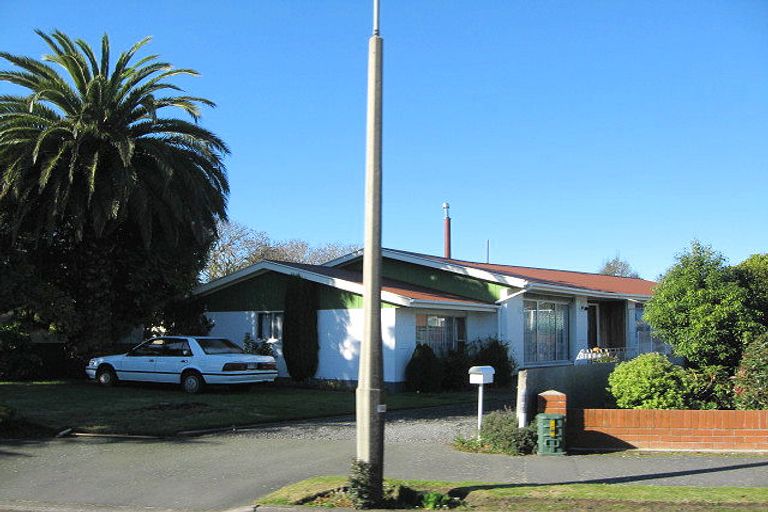 Photo of property in 14 Renwick Place, Hillmorton, Christchurch, 8025