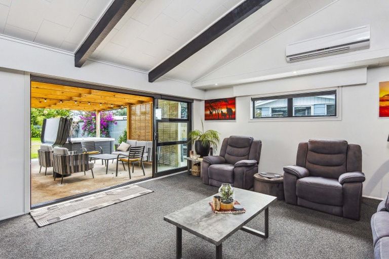 Photo of property in 3 Greenwood Place, Paraparaumu, 5032