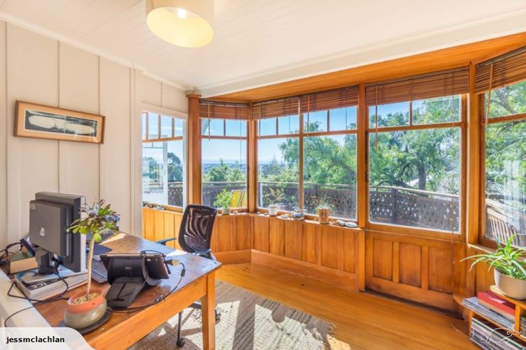 Photo of property in 62 Hackthorne Road, Cashmere, Christchurch, 8022