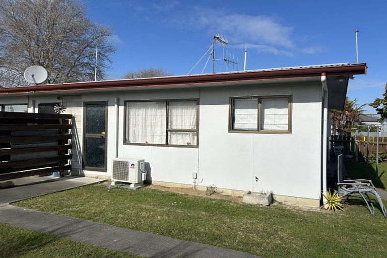 Photo of property in 45 Seddon Crescent, Marewa, Napier, 4110