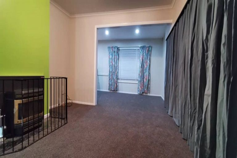 Photo of property in 25 Greenhurst Street, Sockburn, Christchurch, 8042