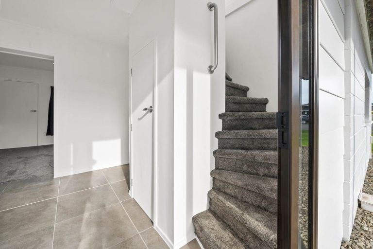 Photo of property in 2 Thackeray Place, Owhata, Rotorua, 3010